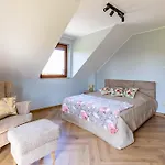 Ogrodowy Zakatek Villa *